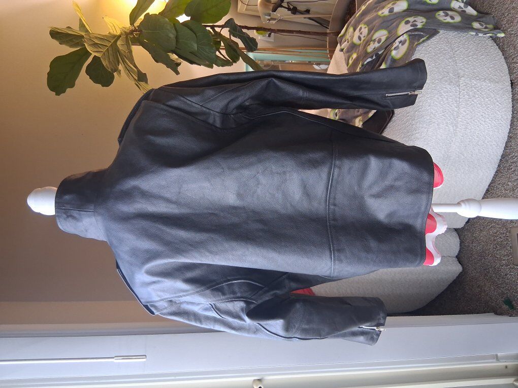 Main image 2