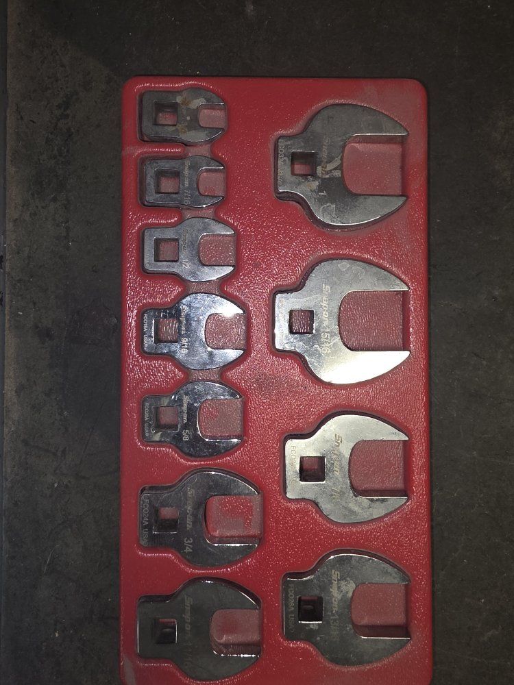 Snap-on FC00 Full Crowfoot Wrench Set - 12-Piece Standard (3/8" to 1 1/4") & Metric