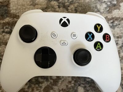 White Xbox series controller