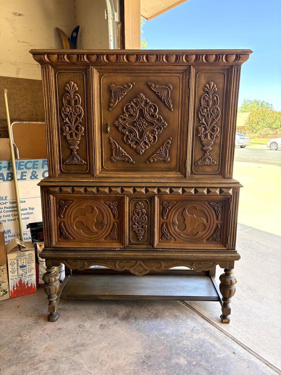Antique Full Dining Set