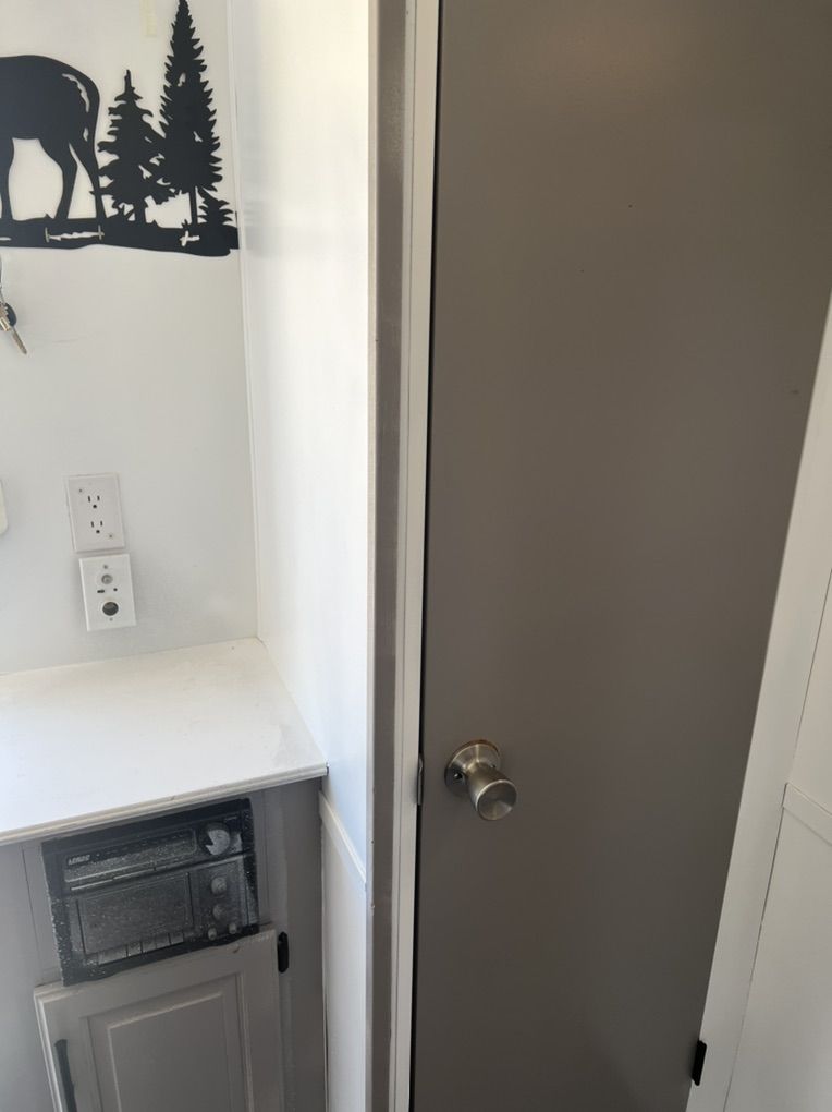 Main image 10