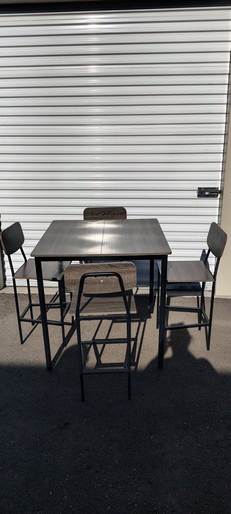 Dining Set