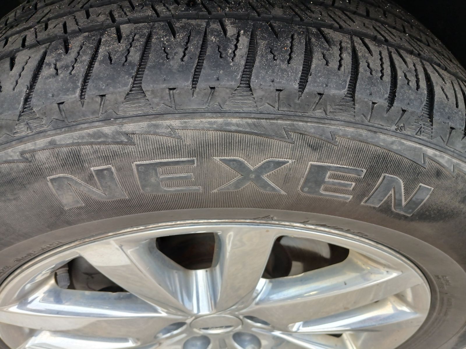 Nexen Roadian HTX2 245/60r18