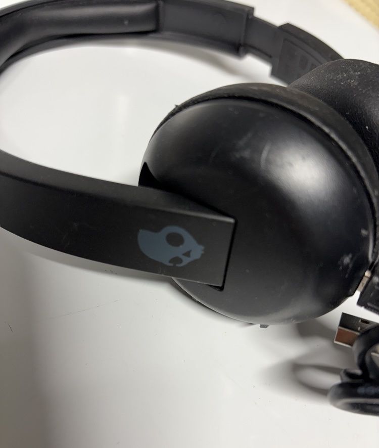 Skullcandy Uproar Wireless On-Ear Headphones Black S5URHW-509