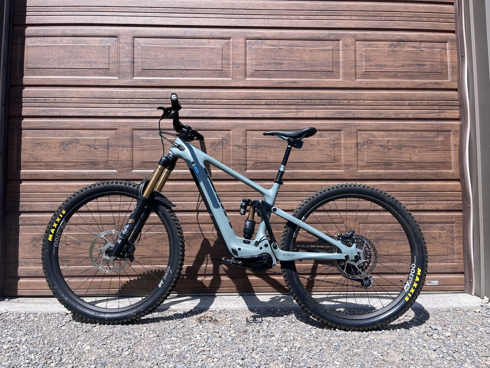 2025 Yeti 160E TURQ T2 - Fox Factory - Excellent Condition