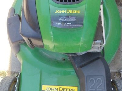 lawnmower John Deere JS28 190-cc 22-in Self-propelled with Briggs & Stratton Engine like new for parts or fix
See pictures for