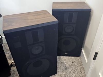 VINTAGE PAIR of Sansui Speaker System S- 615
