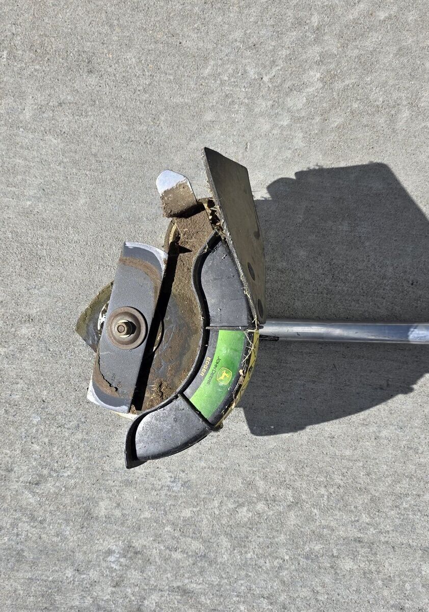 lawn edger attachment, new blade included