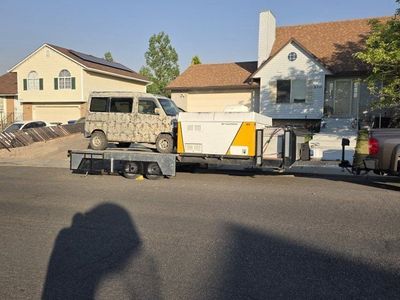 2005 Fleetwood pop-up toy Hauler