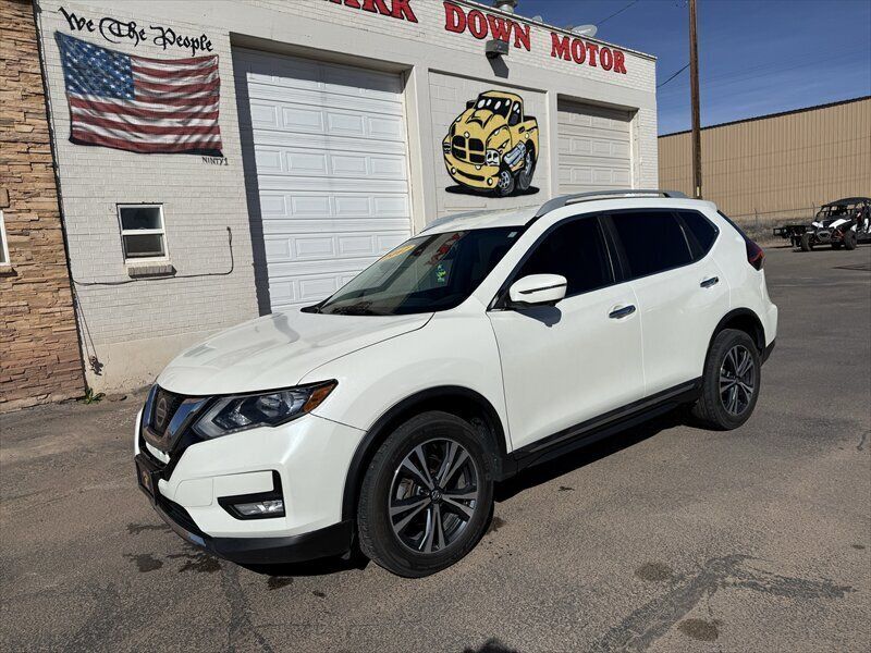 2017 NISSAN ROGUE SL