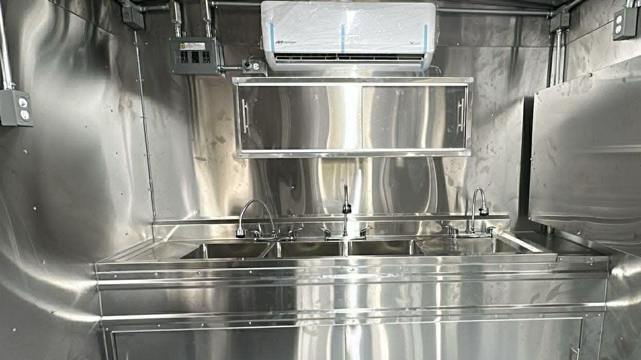 Main image 3