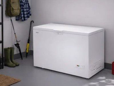 large Frigidaire chest freezer