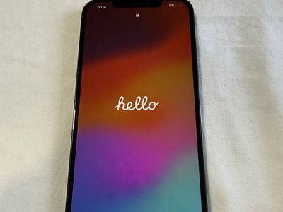 Apple iPhone 13