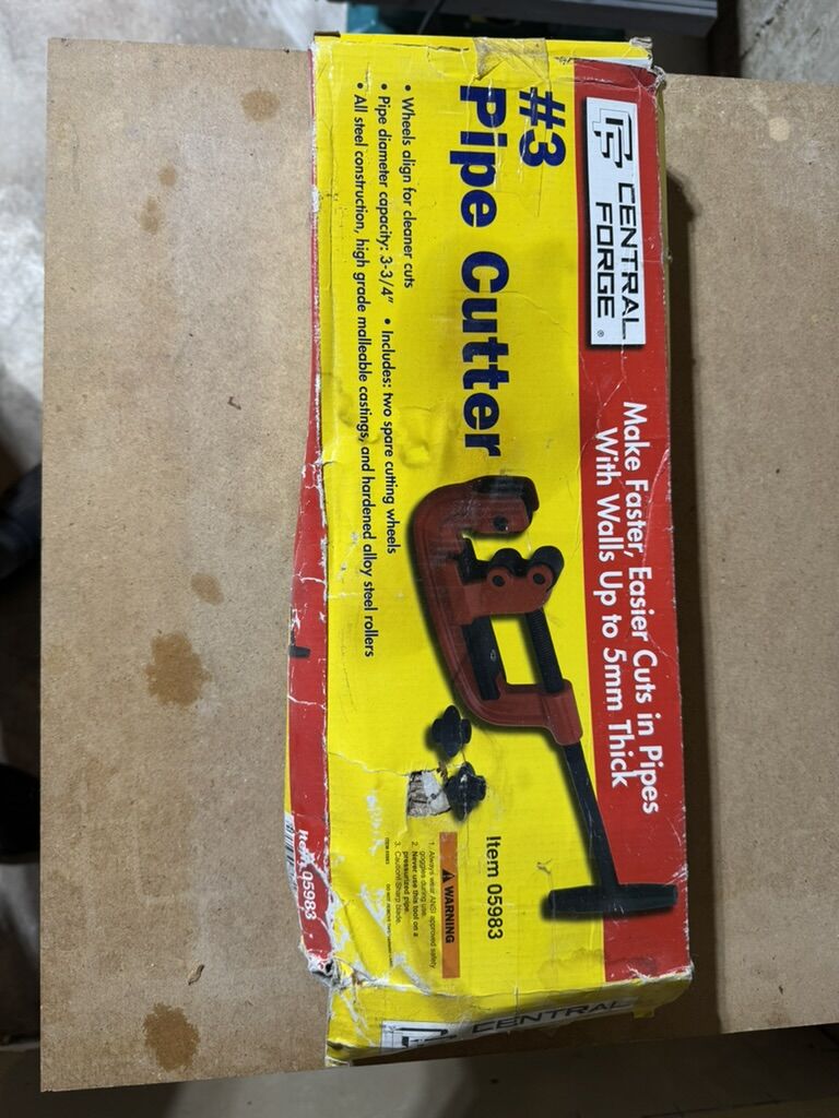 Central Forge #3 Pipe Cutter – Manual, Works Great