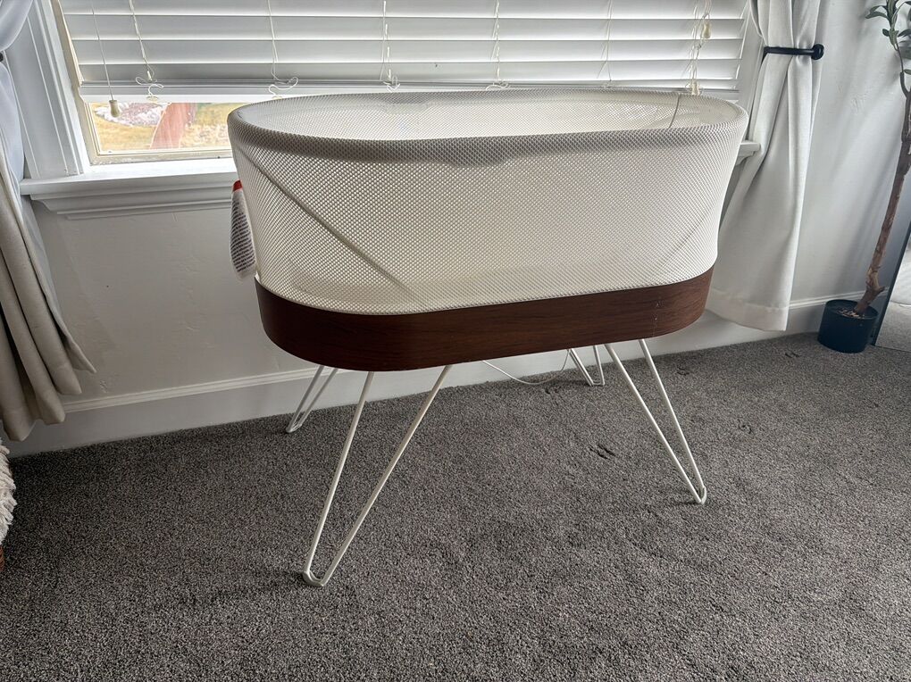 SNOO Newborn/Infant Auto-basinett