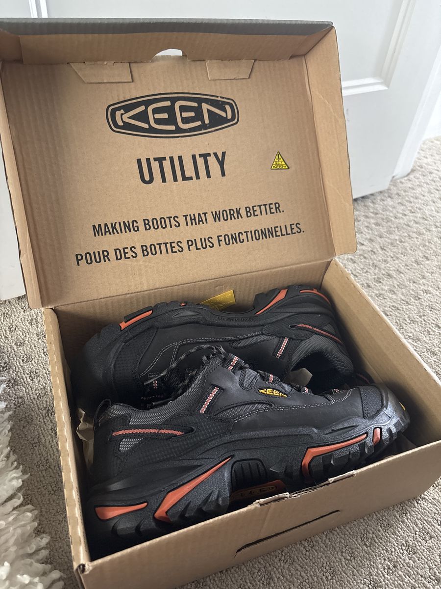Brand New KEEN Utility Braddock Low Steel Toe Waterproof Work Shoes Men's Size 11 Black/Orange Retails for $180