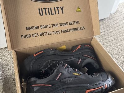 Brand New KEEN Utility Braddock Low Steel Toe Waterproof Work Shoes Men's Size 11 Black/Orange Retails for $180