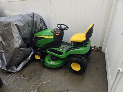 John Deere lawnmower