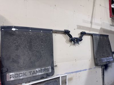 Rock tamers 2” hitch