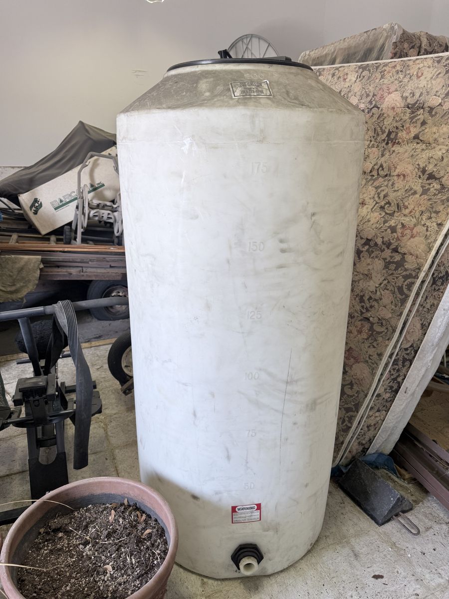 200 gallon holding tank