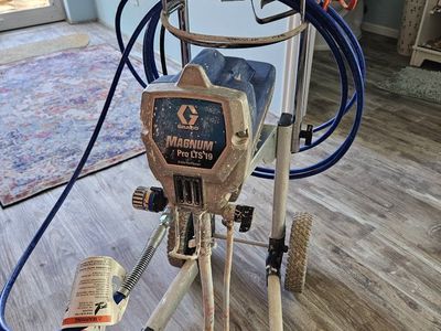 Graco Magnum ProLTS19 Paint Sprayer with Hose and Cart - Used, Good Condition