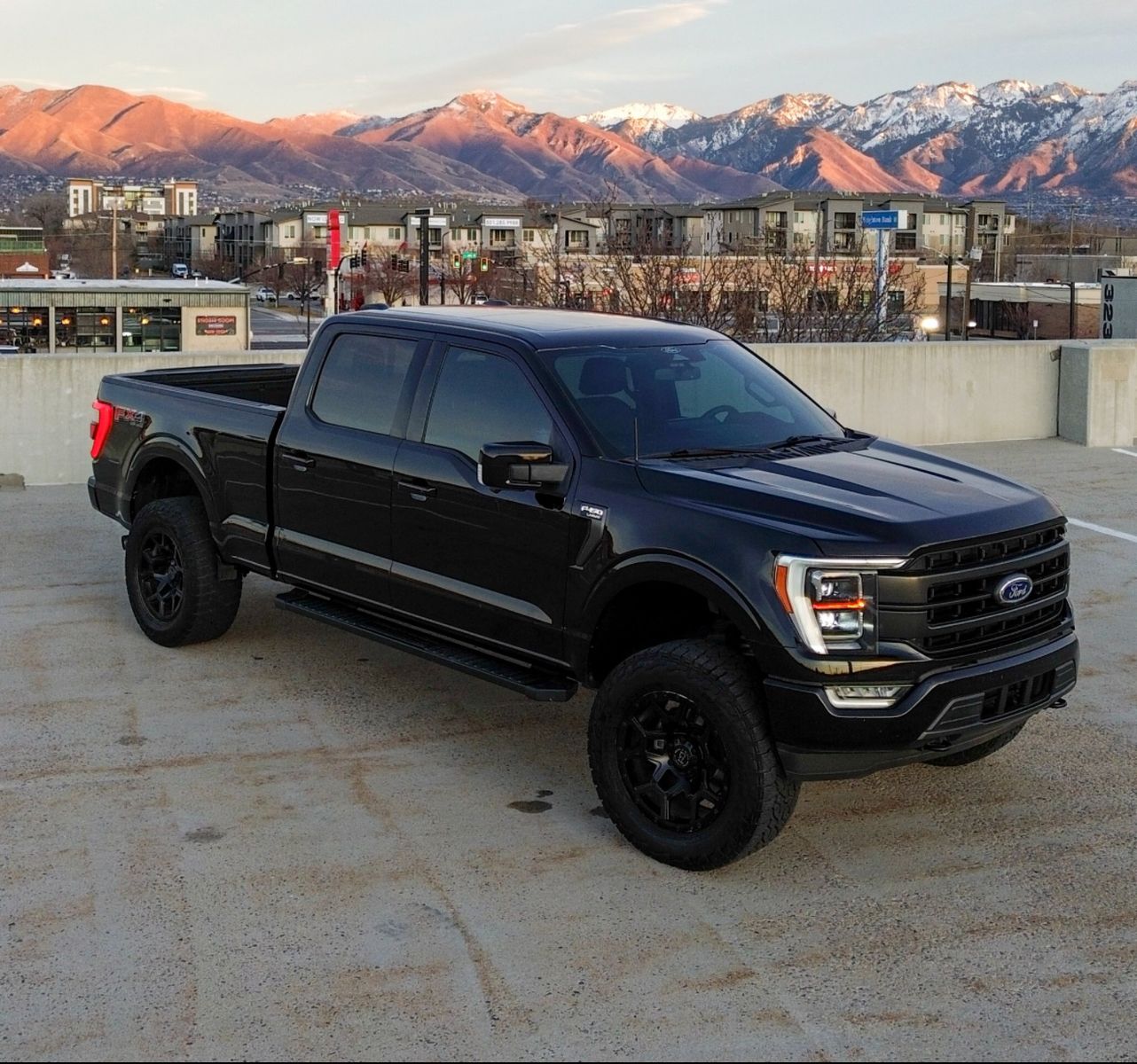 2021 Ford F-150 Lariat Pickup 4D 6 1/2 ft