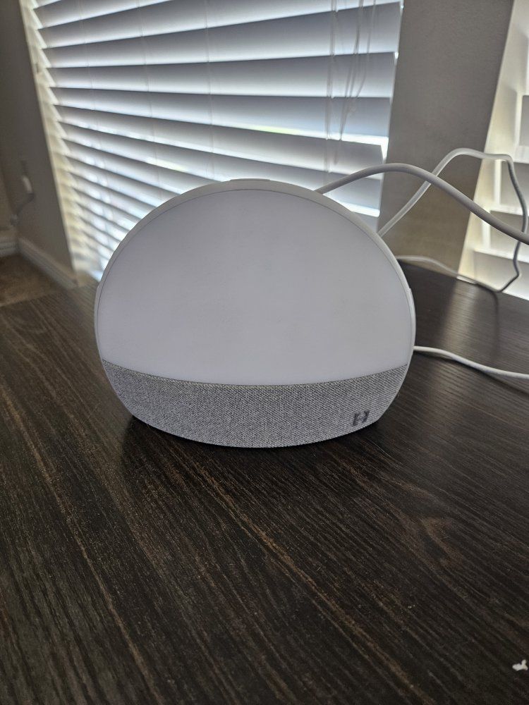 Hatch Restore 2 Sleep Alarm Clock