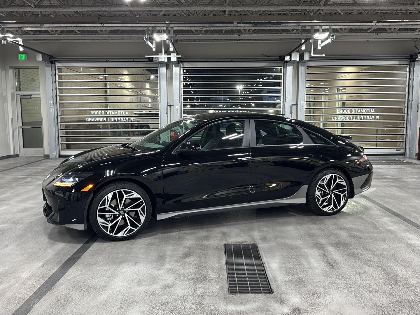 2024 Hyundai IONIQ 6 SEL