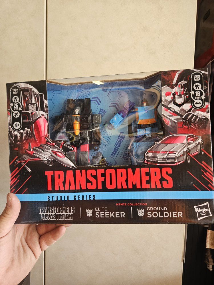 Transformers Studio Series MTMTE Collection Elite Seeker & Ground Soldier