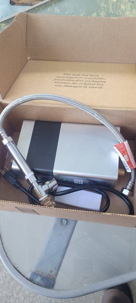 Ta.\nNkless hot water heater