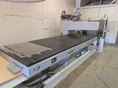 2006 - 5’ x 12’ Holzher Uni-Master 7226Me CNC Router