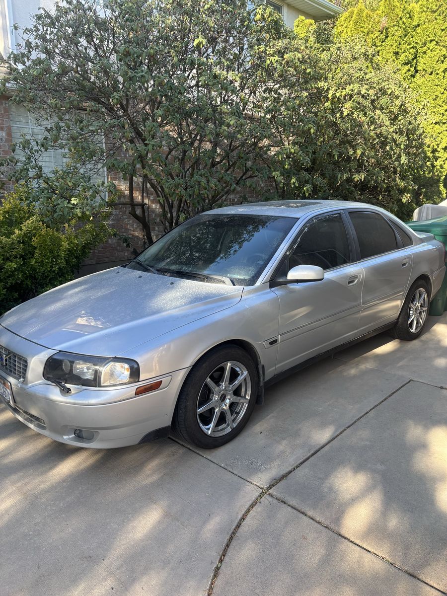 2004 Volvo S80 