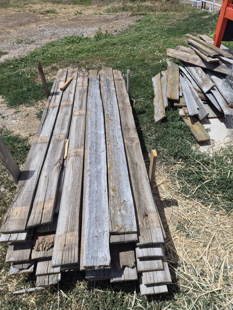 Rustic Weathered Wood Boards - Reclaimed Lumber for DIY Projects & Decor