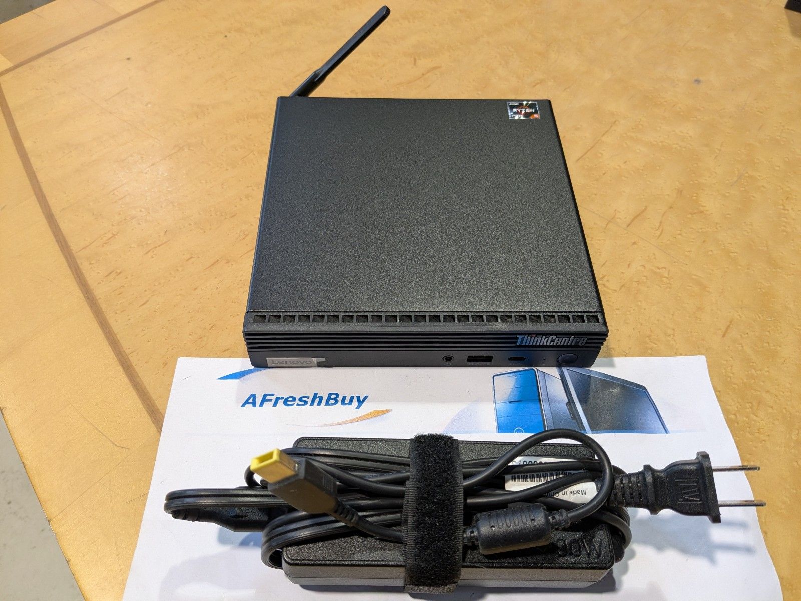 Lenovo m75q Ryzen Mini PC