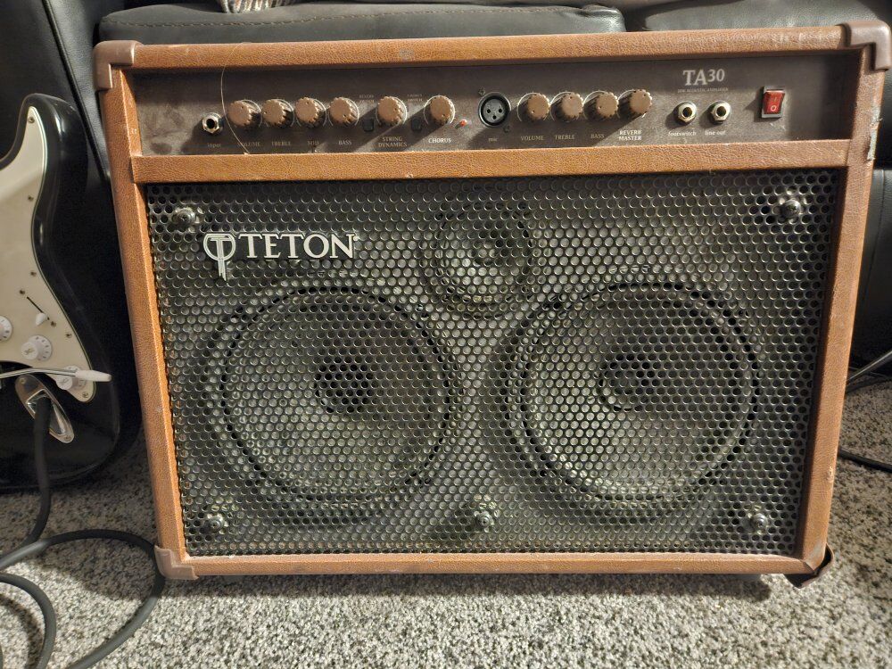 Teton Acoustic Guitar Amp