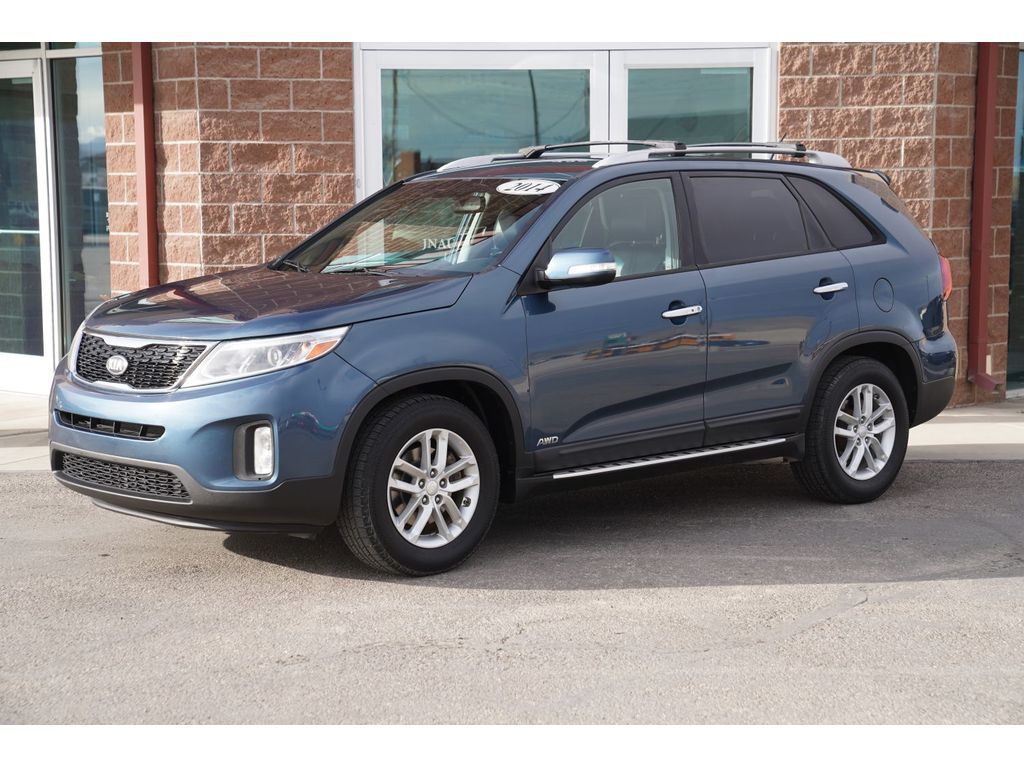 2014 KIA SORENTO LX