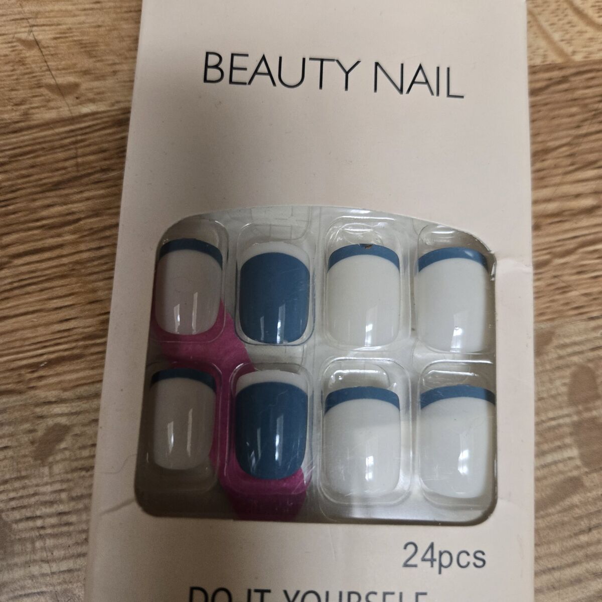 Beauty nails