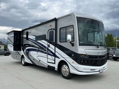 2022 Fleetwood RV Bounder