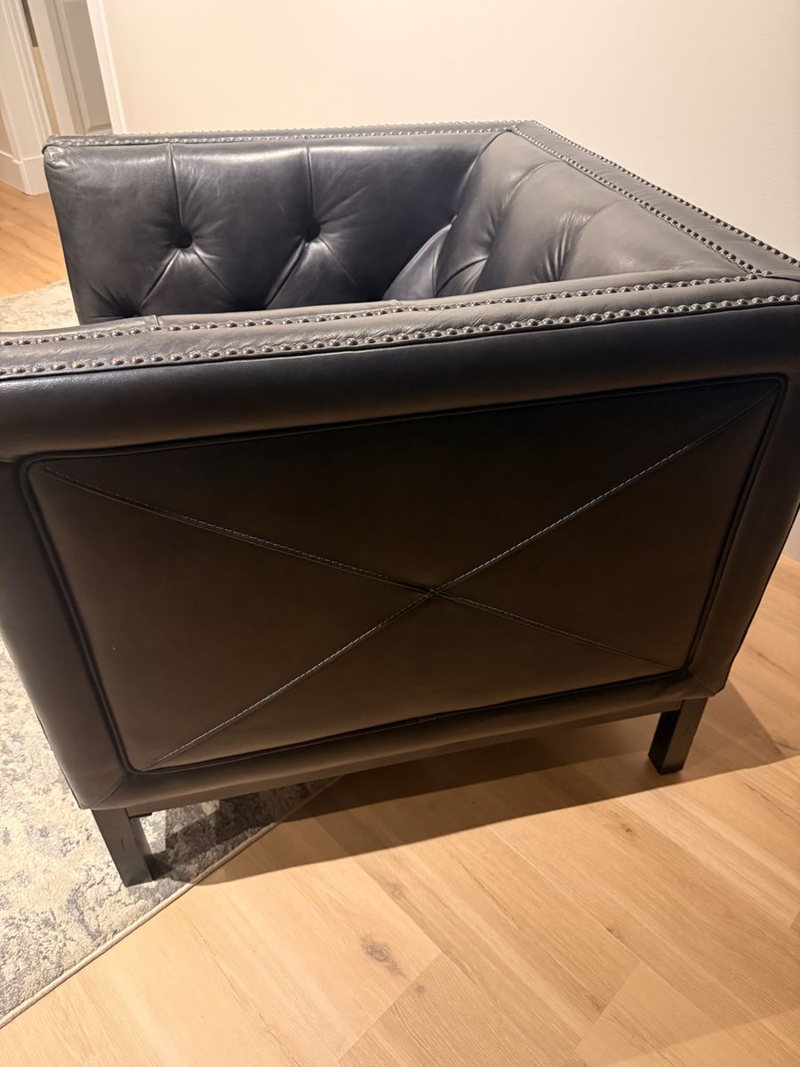 Main image 3