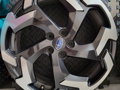 Set of OEM Subaru wheels 18in