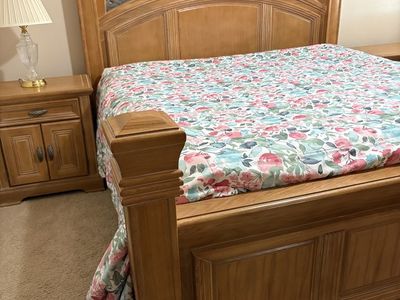 Beautiful Queen Wooden Bed Frame and Dresser Set with Ornate Headboard and Mirror