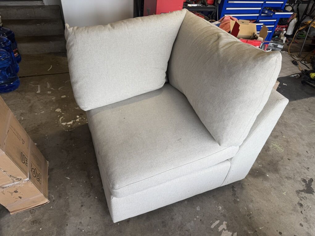 Basset Sofa Sectional corner