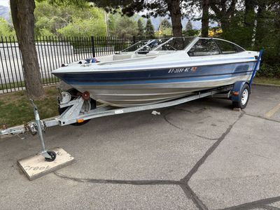 1989 Bayliner Capri 195