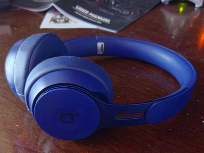 Beats solo pro noise cancelling headphones