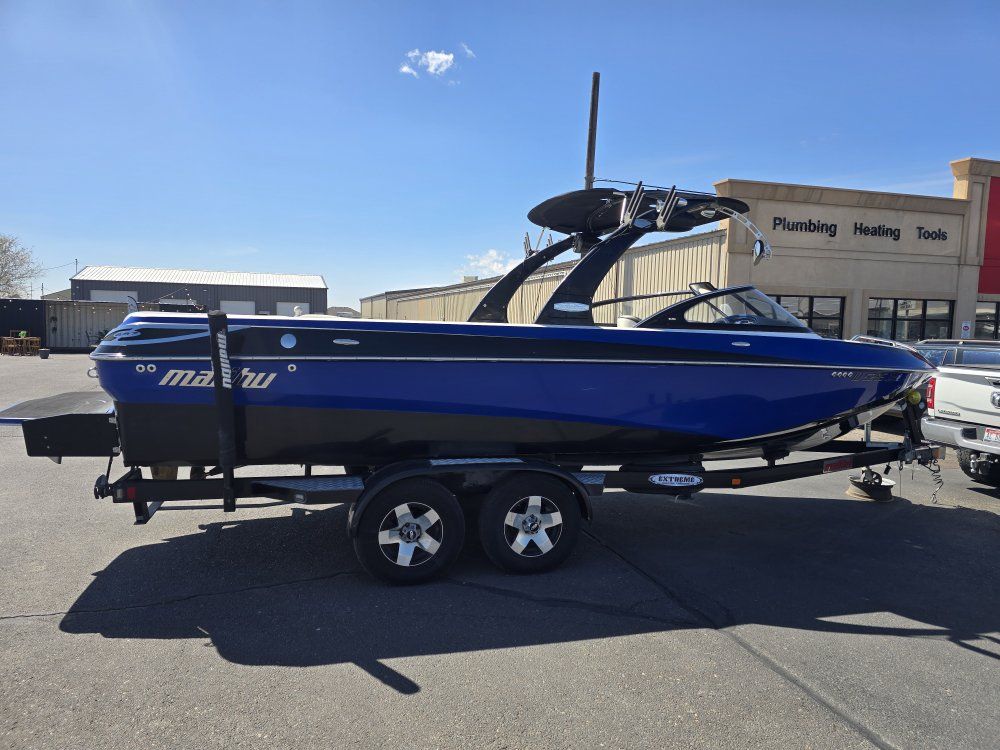2007 Malibu 247 LSV