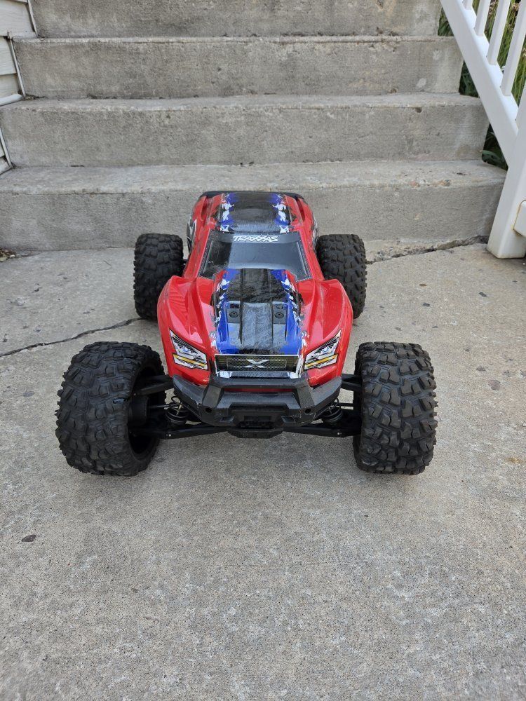 Traxxas XMAXX