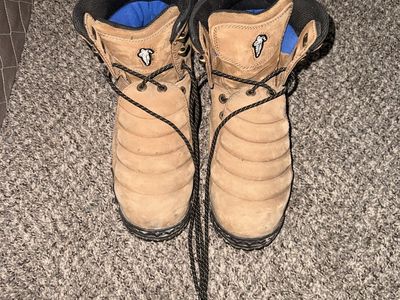 Michelin Men's Tan Leather Work Boots - Size 11, Durable Traction, Blue Interior Lining