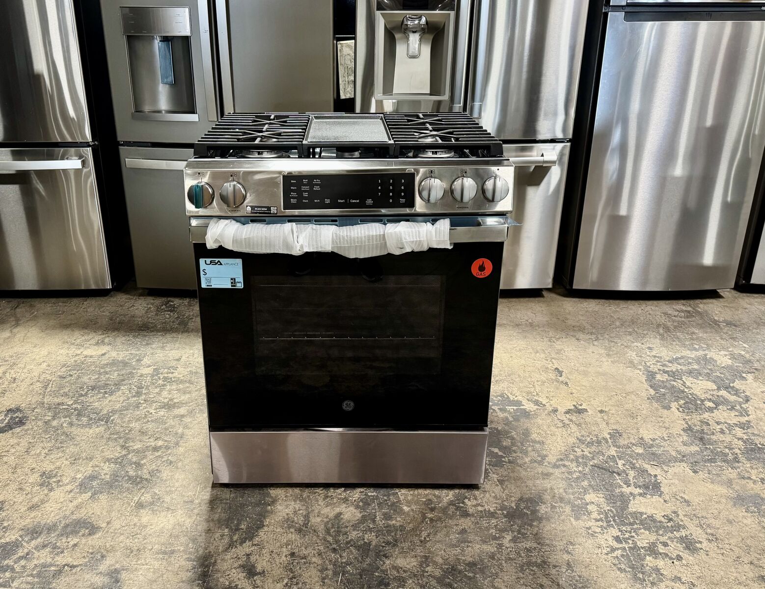 GE SLIDE IN STAINLESS STEEL SMART GAS RANGE
