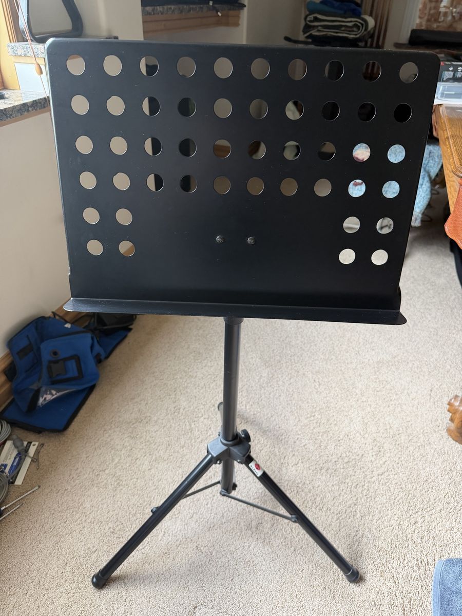 Music Stand for sheet music; heavy duty with Tripod Base (Bartoc)