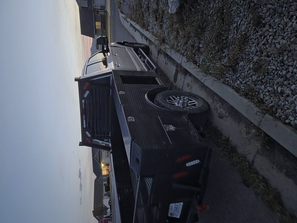 Main image 4